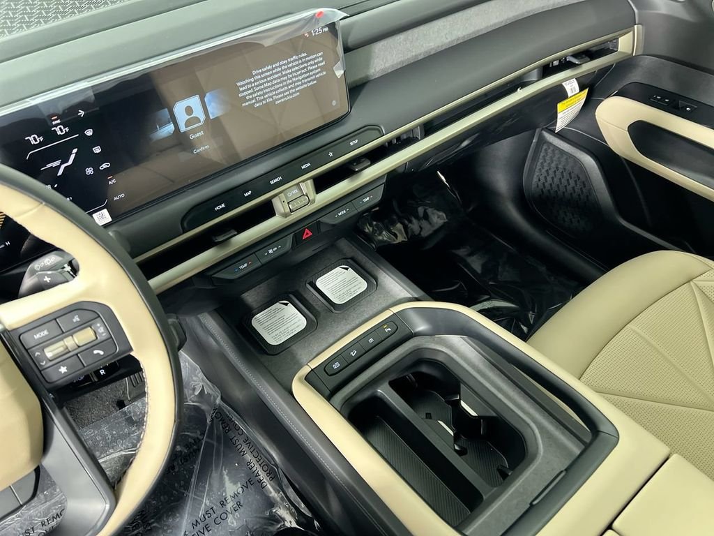 New 2027 Ebony Black Kia EX image 22
