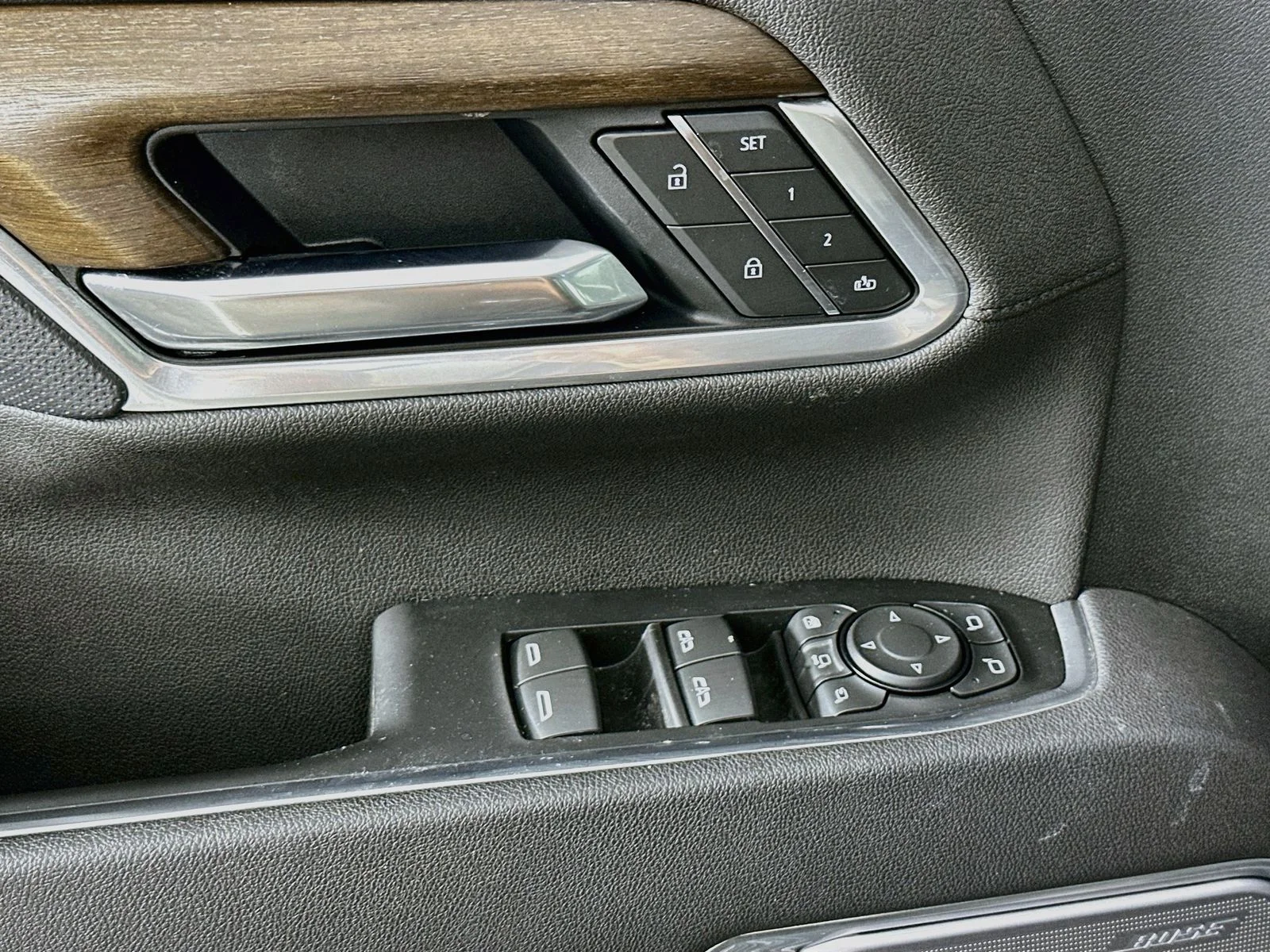 Used 2025 Black Chevrolet High Country image 19