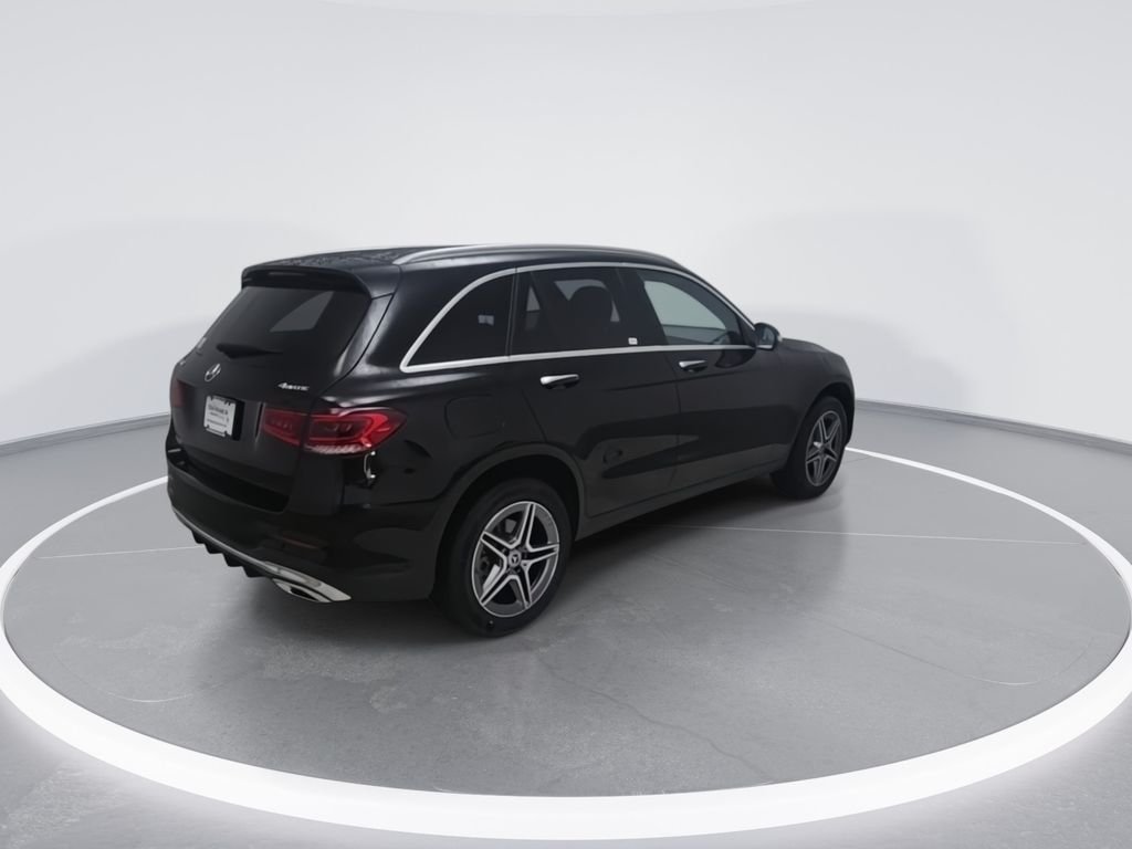 Used 2022 Black Mercedes-Benz GLC 300 image 8