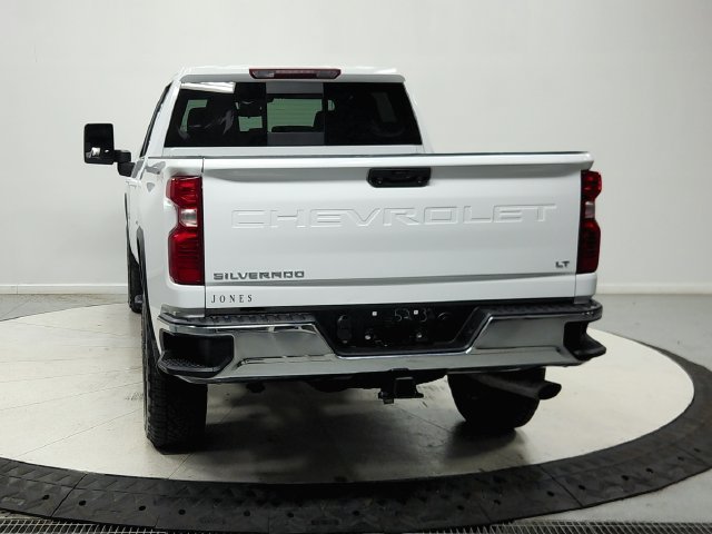 Used 2024 White Chevrolet LT image 7