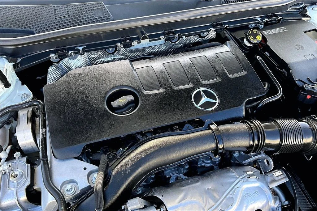 Used 2023 White Mercedes-Benz CLA 250 image 29