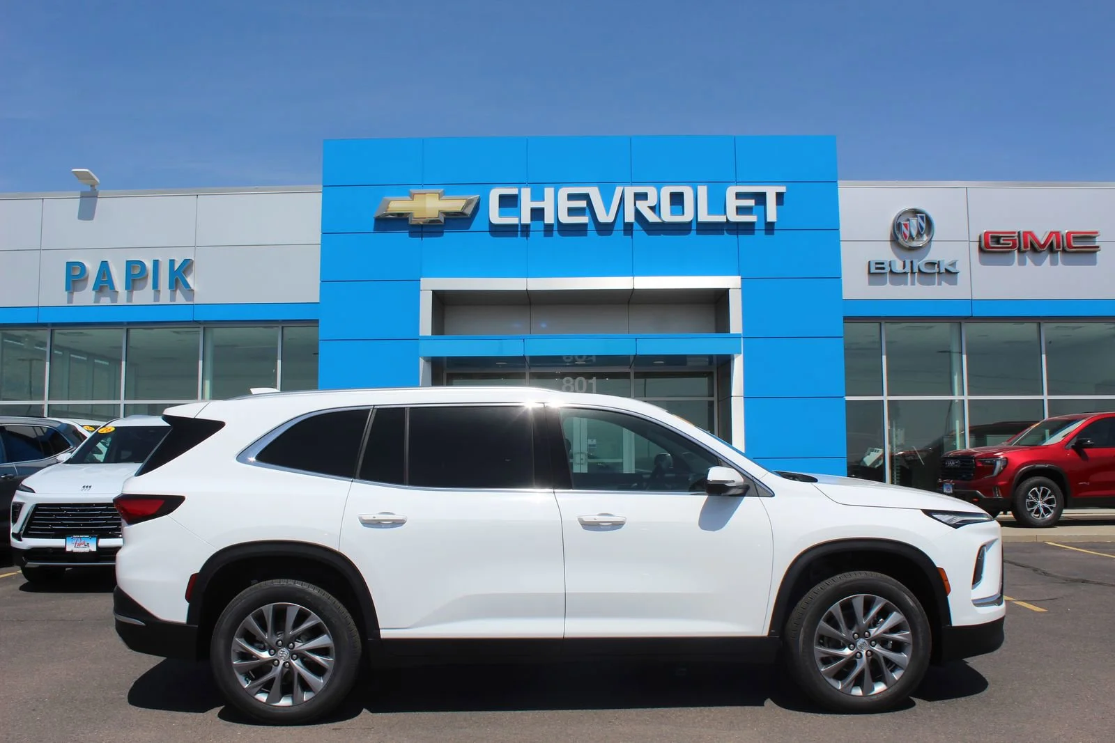 2026 Buick Enclave Preferred AWD's photo