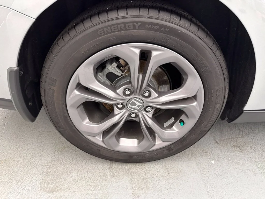 Used 2024 Meteorite Gray Metallic Honda EX image 10