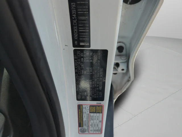 Used 2020 White Kia LX image 46