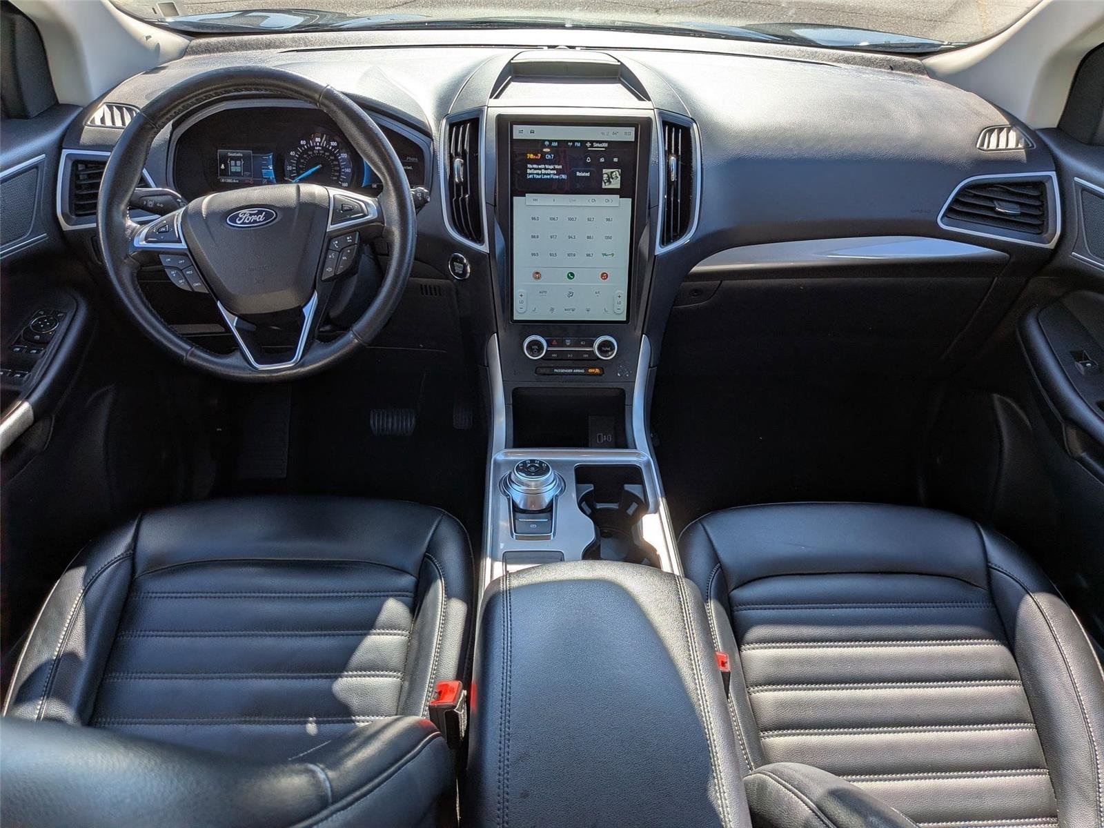 Used 2023 Agate Black Metallic Ford SEL image 28