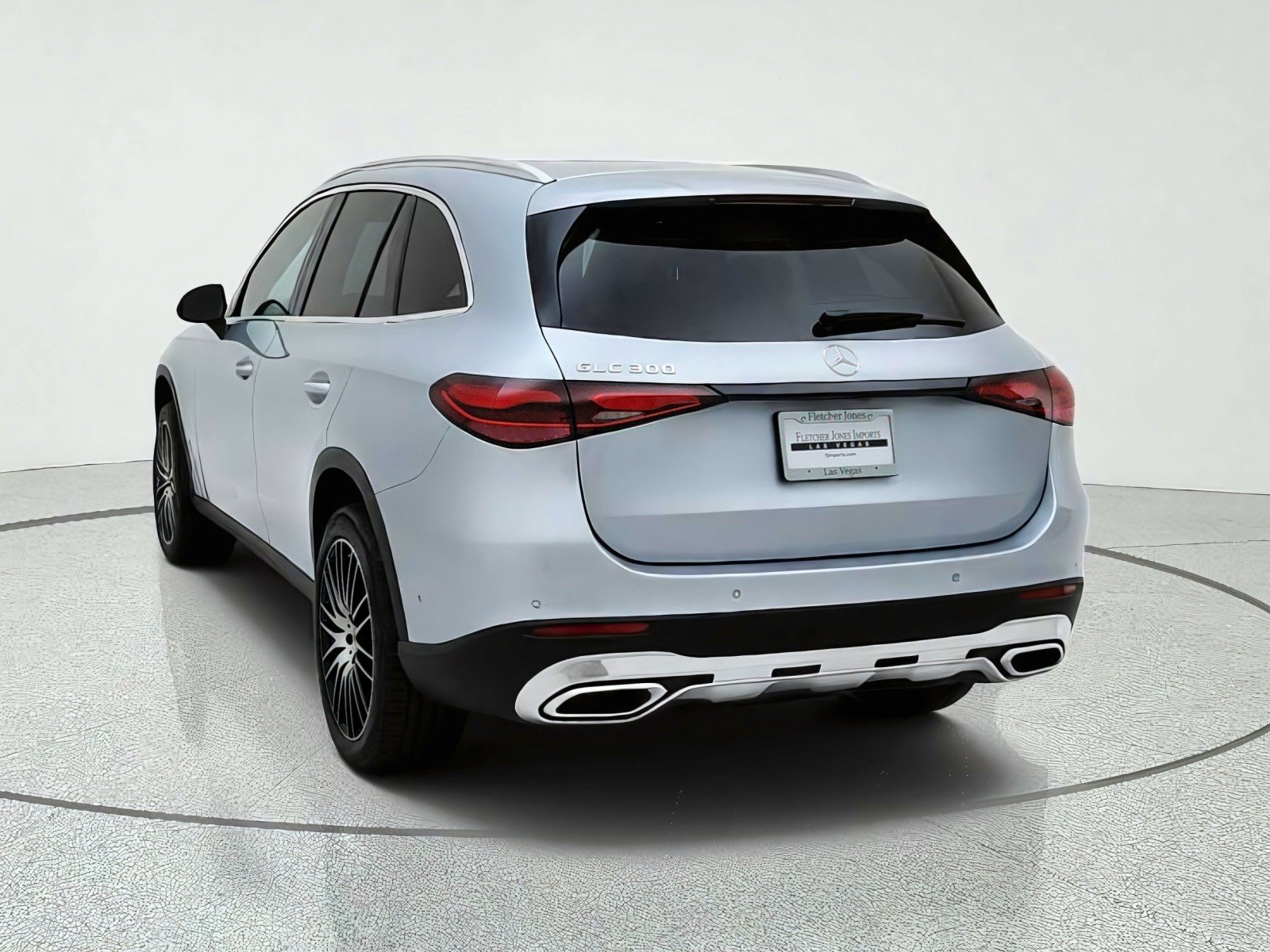 Certified Used 2026 Cirrus Silver Metallic Mercedes-Benz GLC 300 image 11
