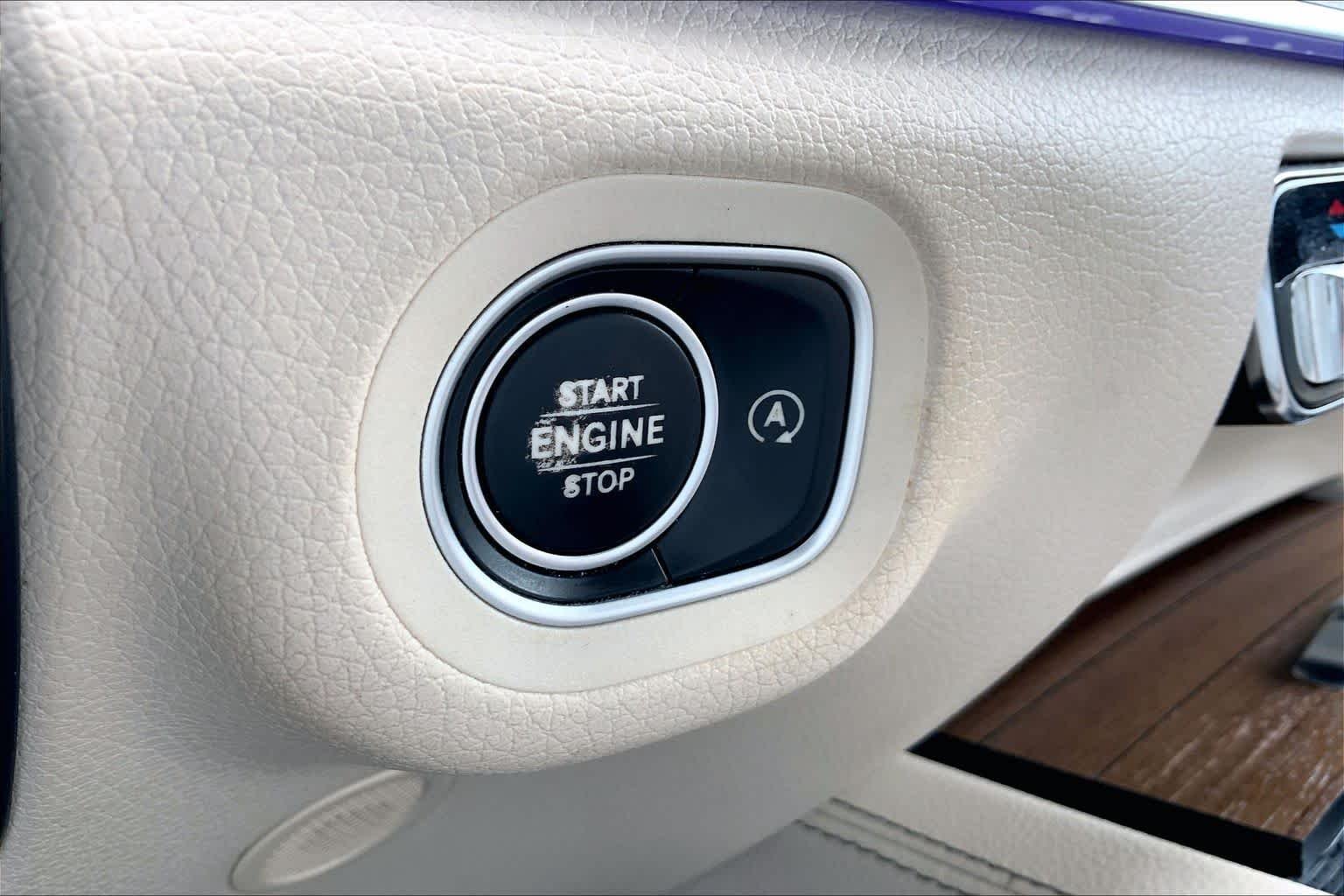Used 2020 Selenite Grey Metallic Mercedes-Benz GLE 350 image 30