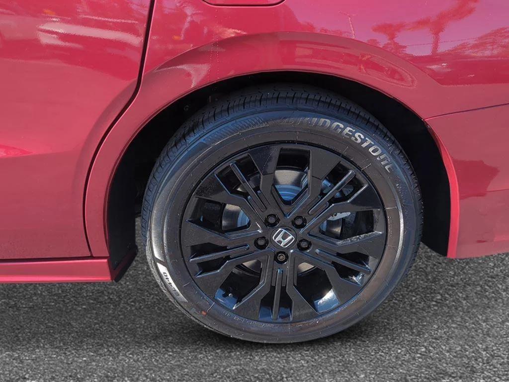 New 2026 Radiant Red Metallic II Honda Sport-L image 9