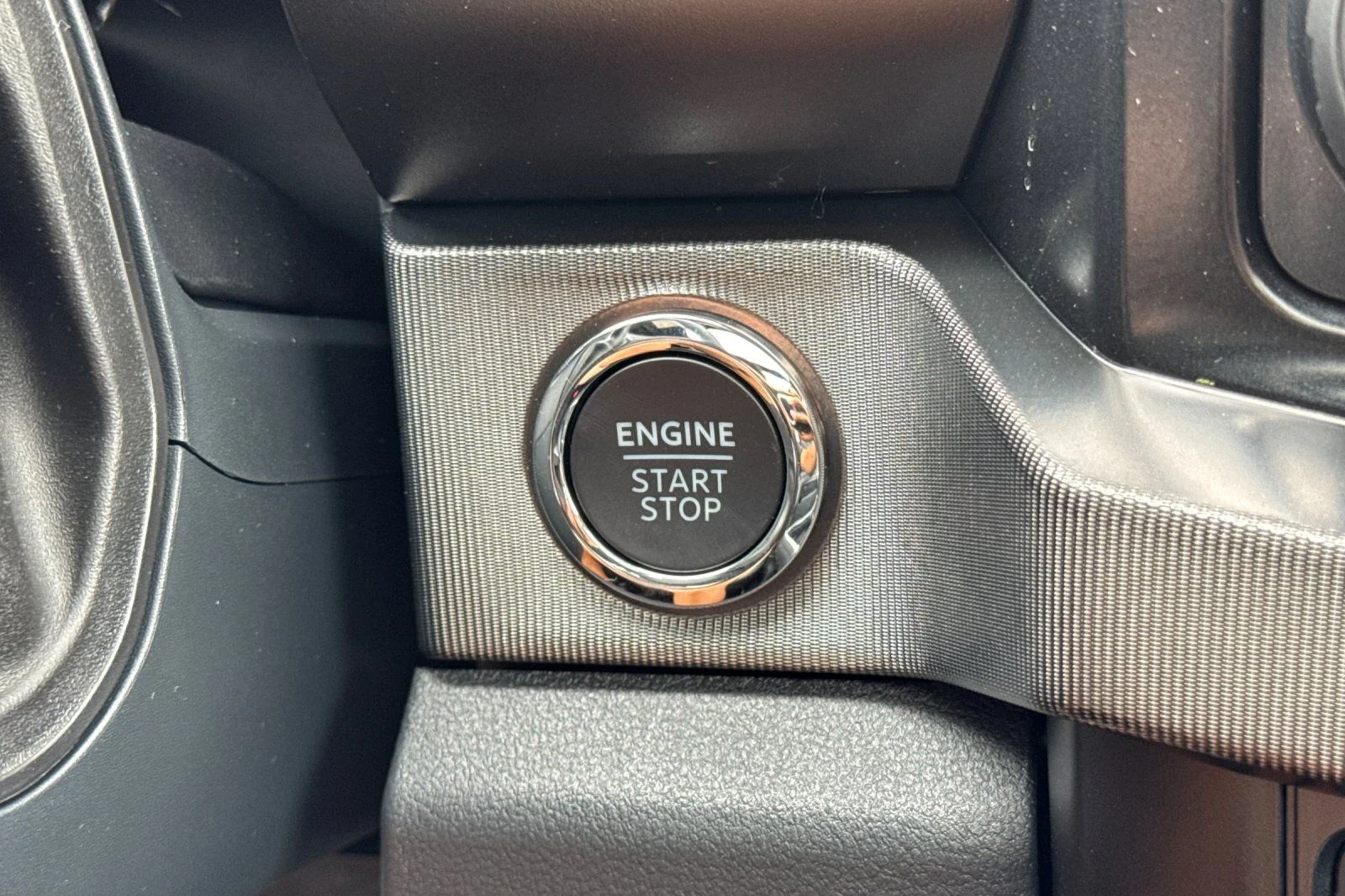 New 2026 Glacier Gray Metallic Tri-Coat Ford F-350® Platinum® image 24
