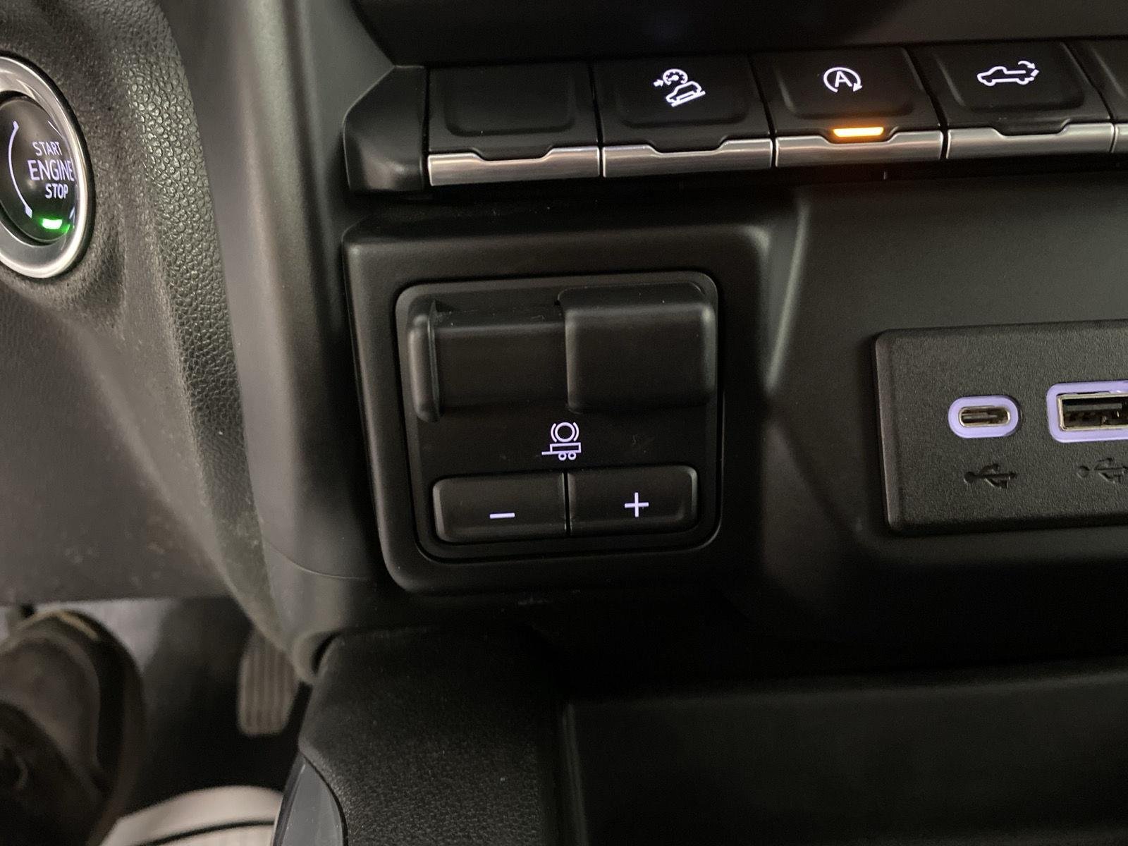 Used 2019 Cardinal Red GMC Elevation image 20