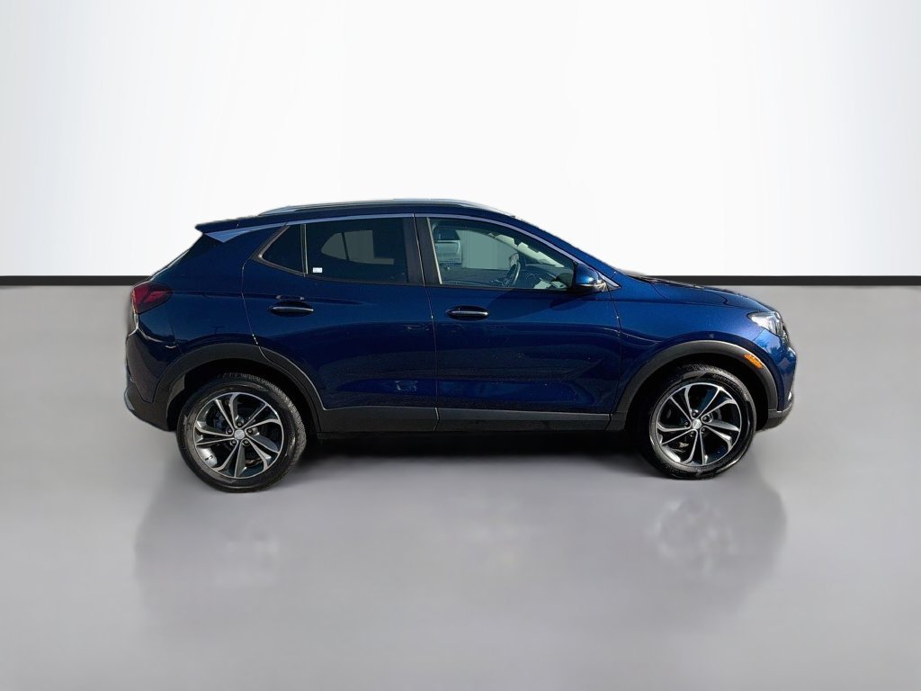 Used 2023 Blue Buick Select image 4