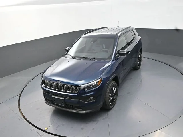 New 2026 Fathom Blue Pearl Coat Jeep Latitude image 13