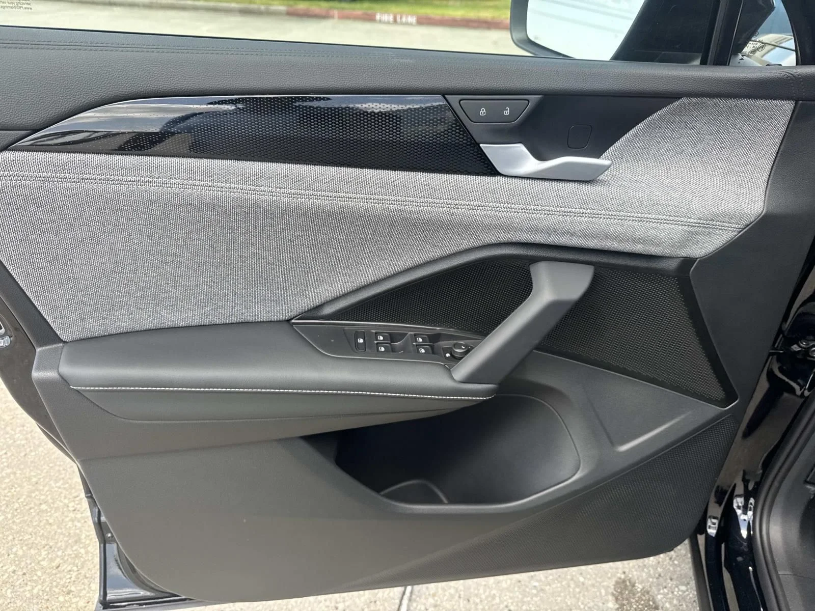 New 2026 Black Volkswagen 2.0T S image 11