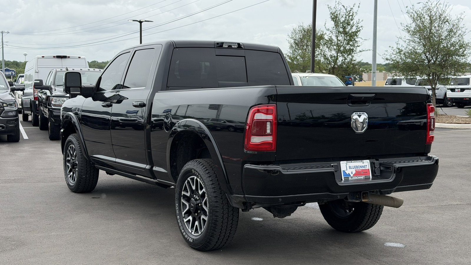 Certified Used 2024 Diamond Black Crystal Pearlcoat Ram Limited image 7