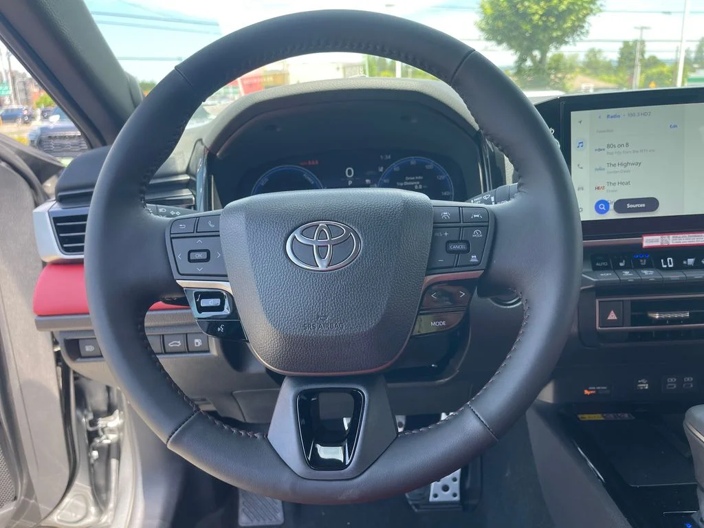 New 2026 Heavy Metal with Midnight Black Metallic roof Toyota XSE image 13