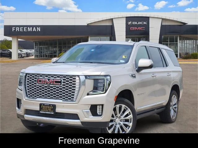 2021 GMC Yukon 4WD Denali's photo