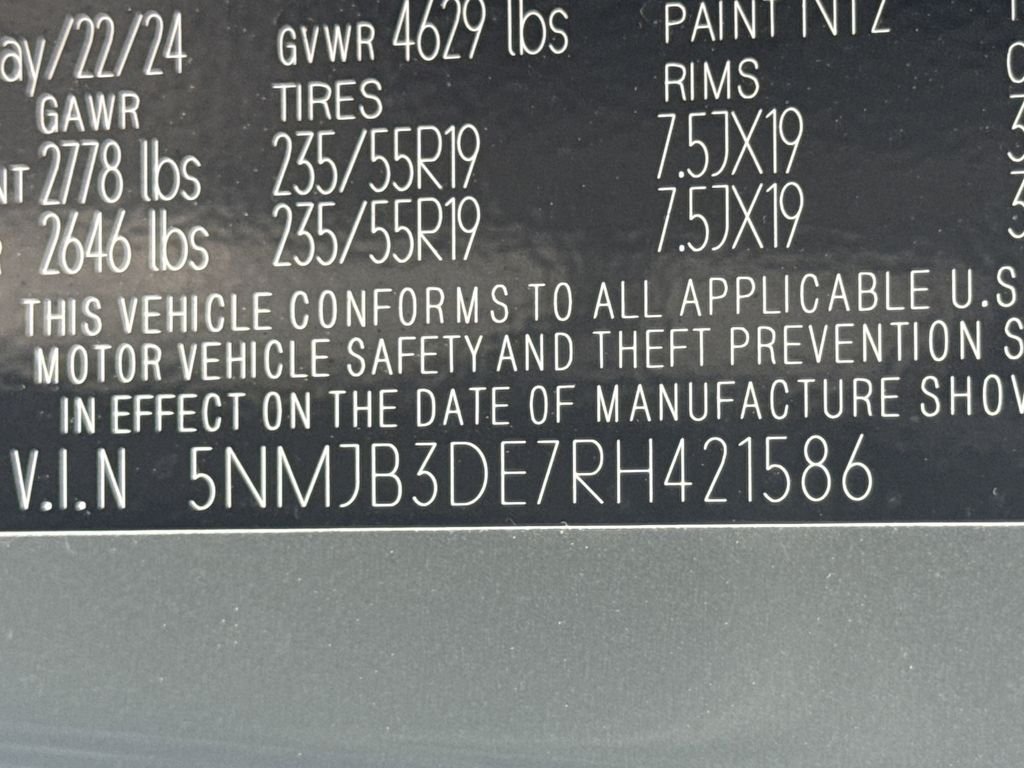 Used 2024 Gray Hyundai SEL image 32