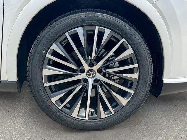 Used 2023 White Lexus 350 Premium Plus image 34