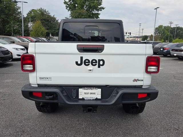 Used 2023 White Jeep Sport S image 7