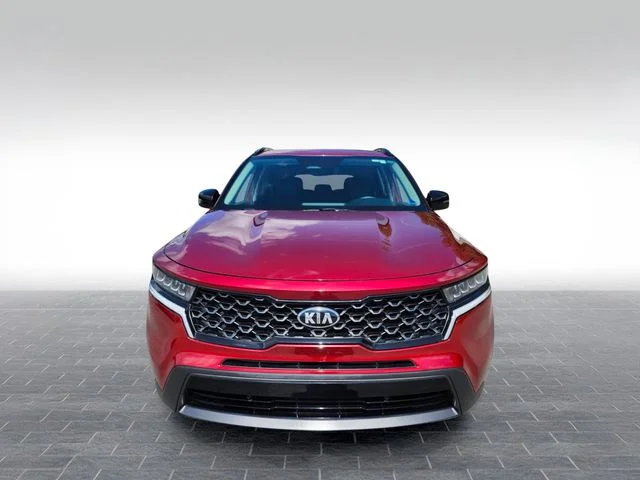 Used 2021 Red Kia S image 2