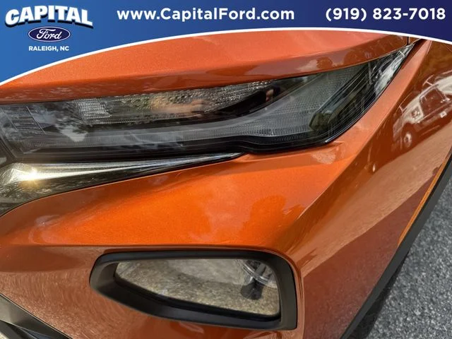 Used 2023 Red Chevrolet ACTIV image 11