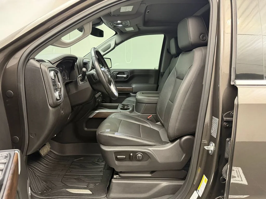 Used 2019 Smokey Quartz Metallic GMC SLT image 5