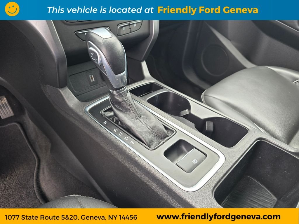 Used 2019 White Ford SEL image 24