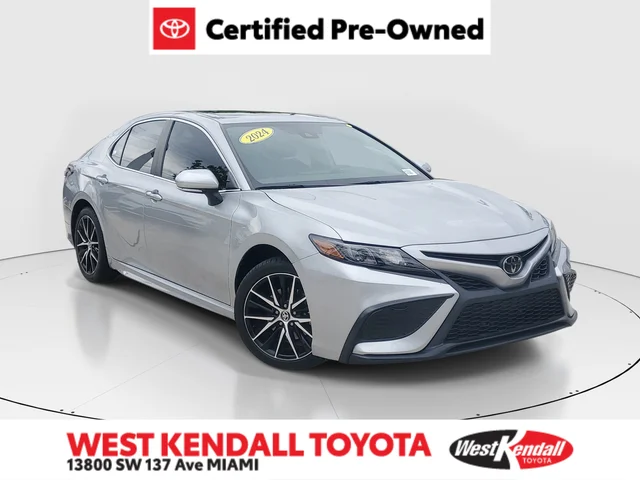 2024 Toyota Camry SE