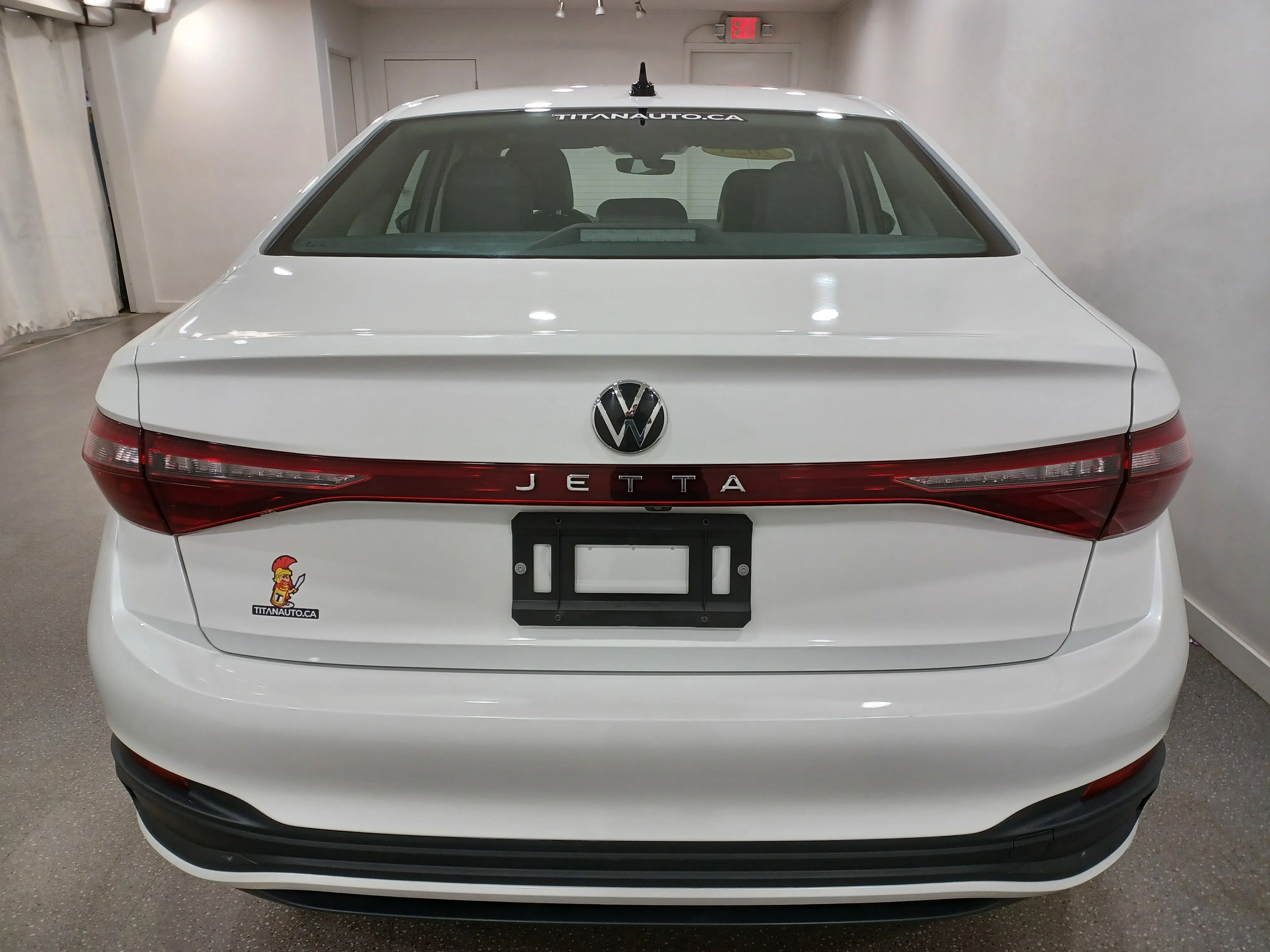 Certified Used 2025 Oryx White Pearl Volkswagen Comfortline*Adapt Cruise | Remote Start | Htd Seats & Wheel | Blind Spot Detect | Lane Keep Assist image 21