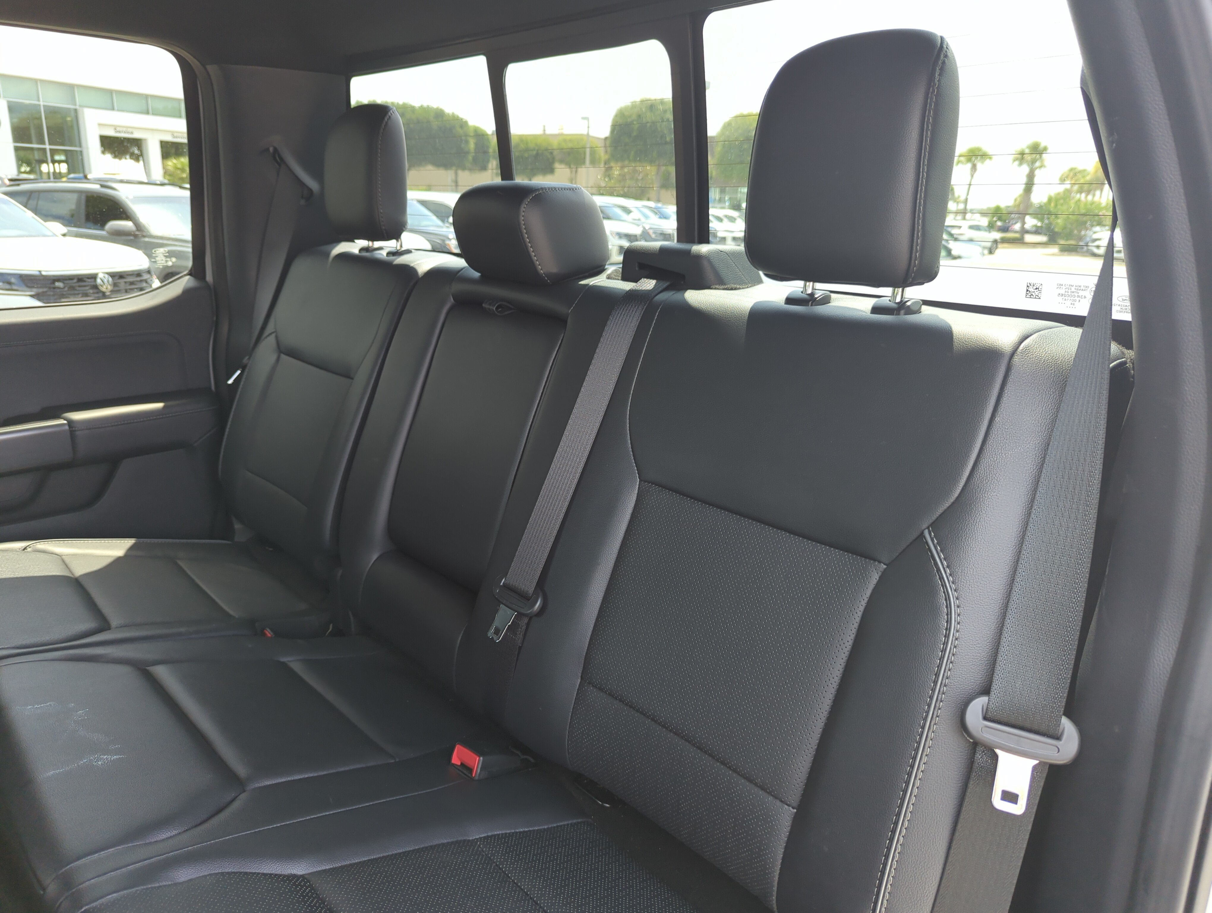 Used 2024 Avalanche Ford LARIAT image 21