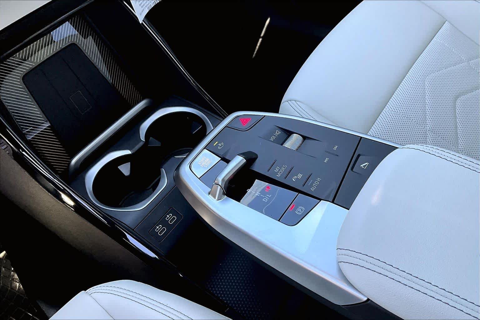 New 2026 Storm Bay Metallic BMW xDrive28i image 7