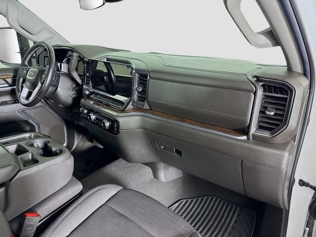Used 2024 Summit White GMC SLE image 27