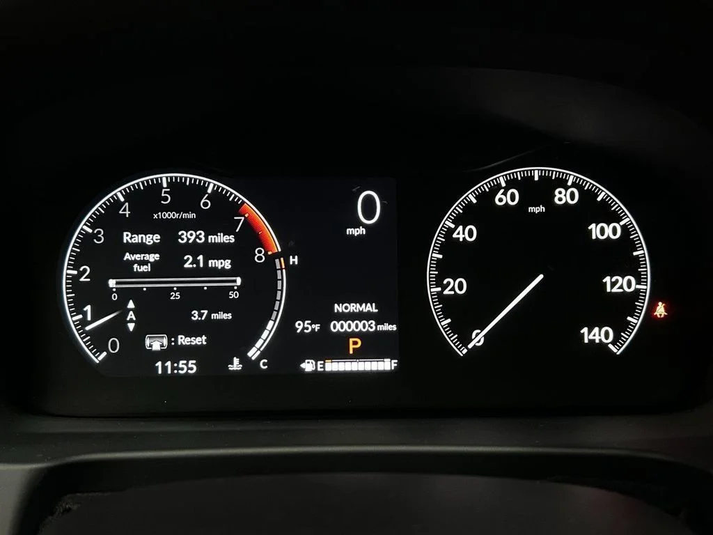 2025 Honda Ridgeline Sport - Photo 18