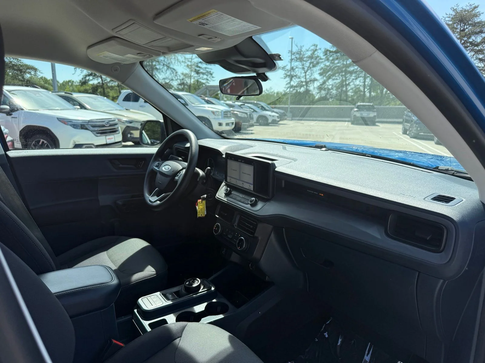 Used 2022 Blue Ford XL image 29