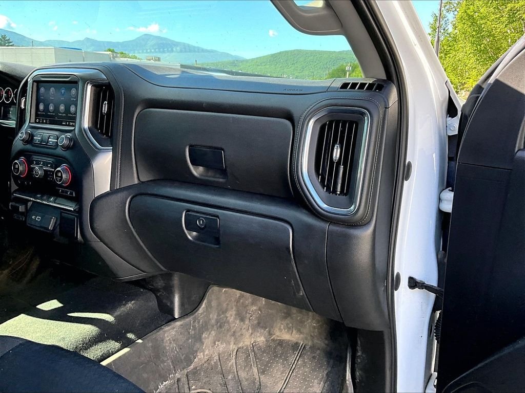 Used 2022 Summit White Chevrolet LT image 13