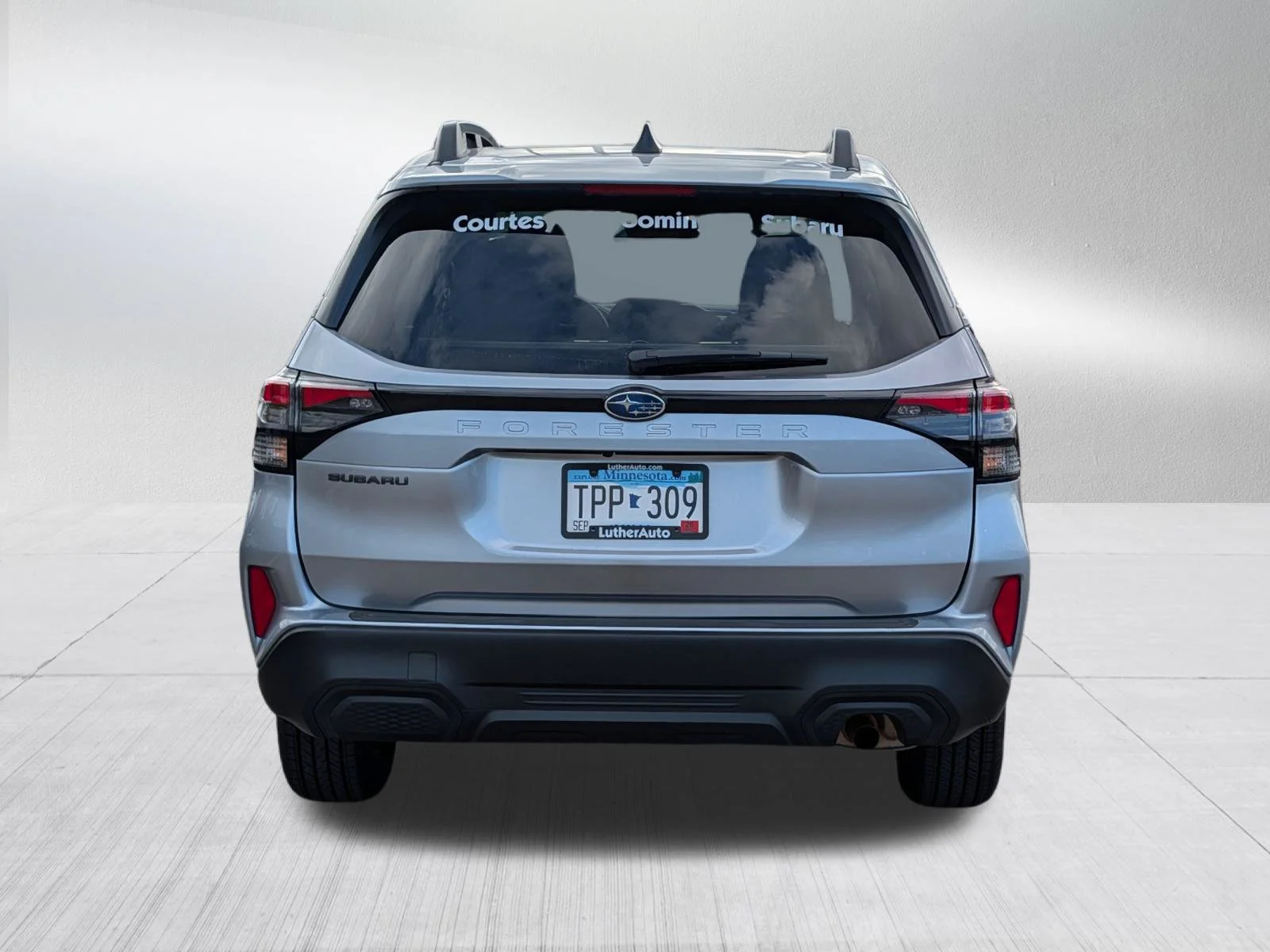 Used 2026 Ice Silver Metallic Subaru Premium image 6