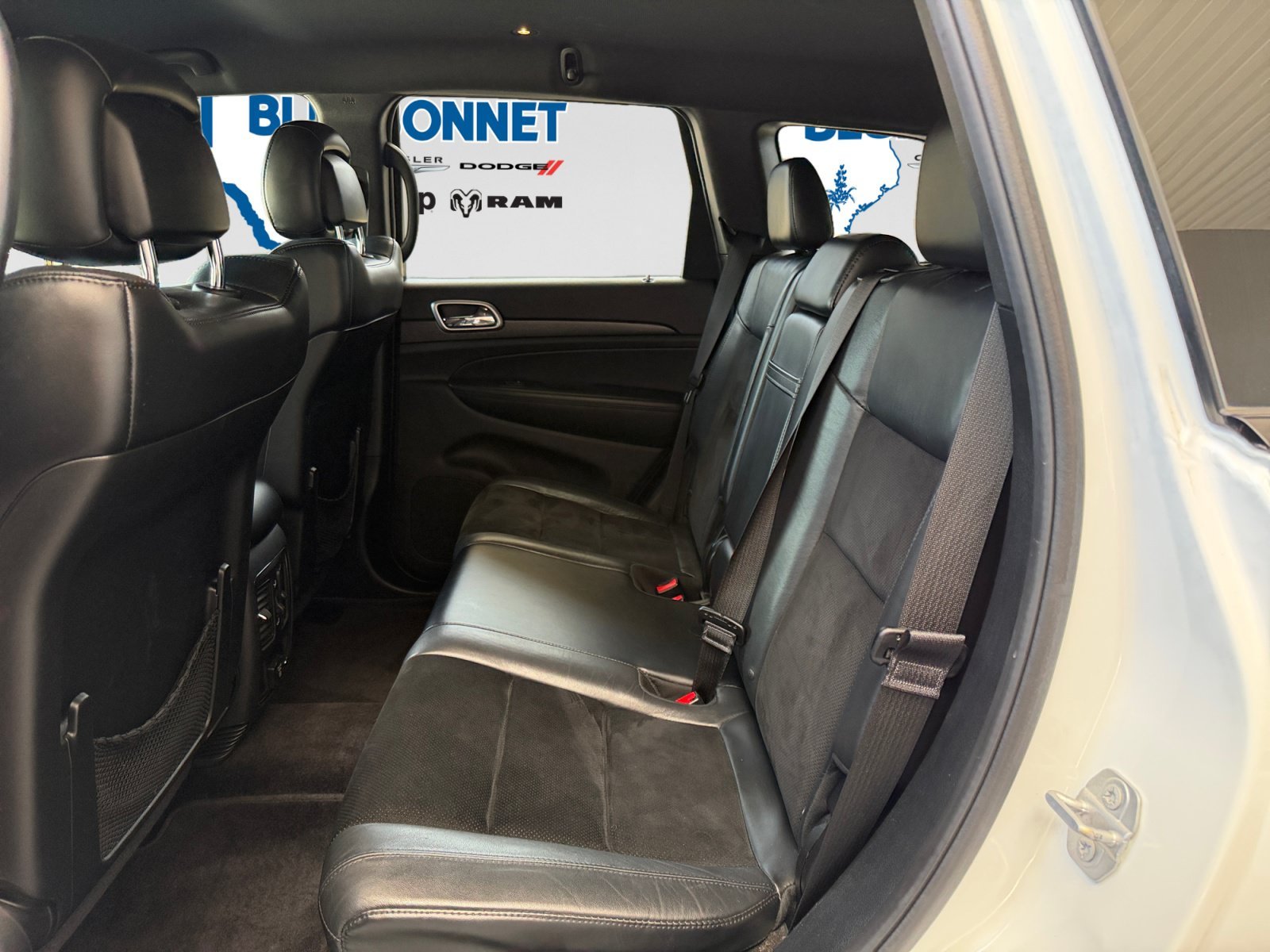 Certified Used 2017 Bright White Clearcoat Jeep Altitude image 21