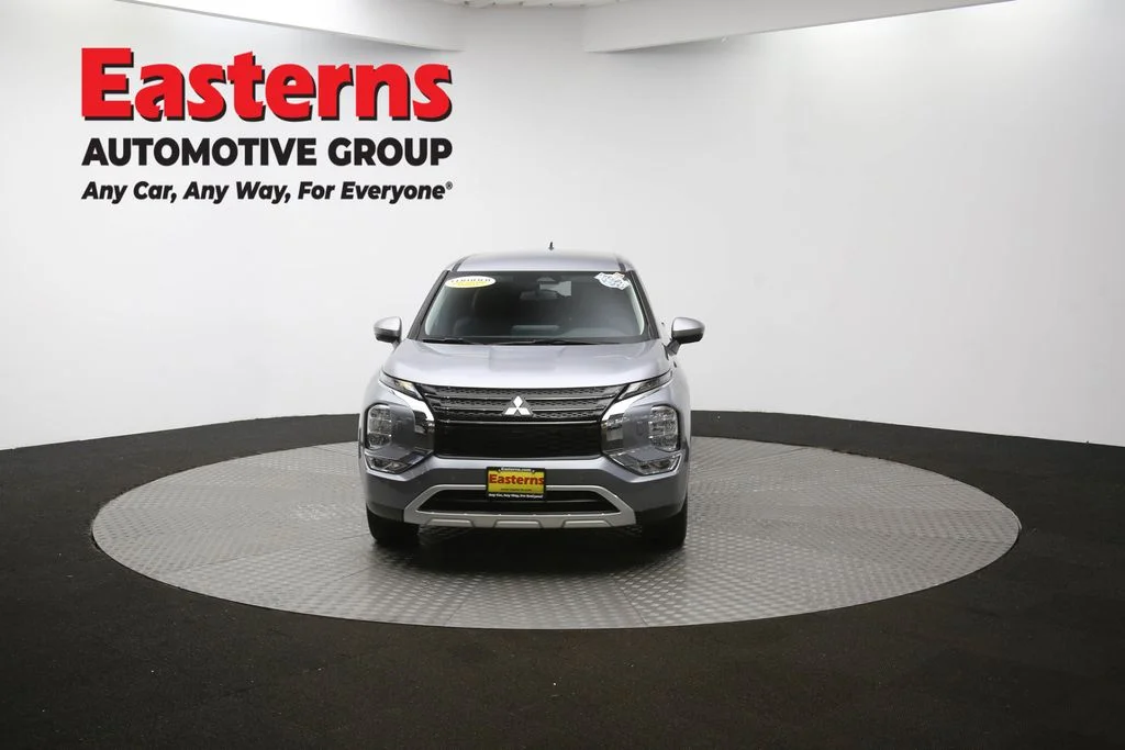 Used 2024 Gray Mitsubishi SE image 52