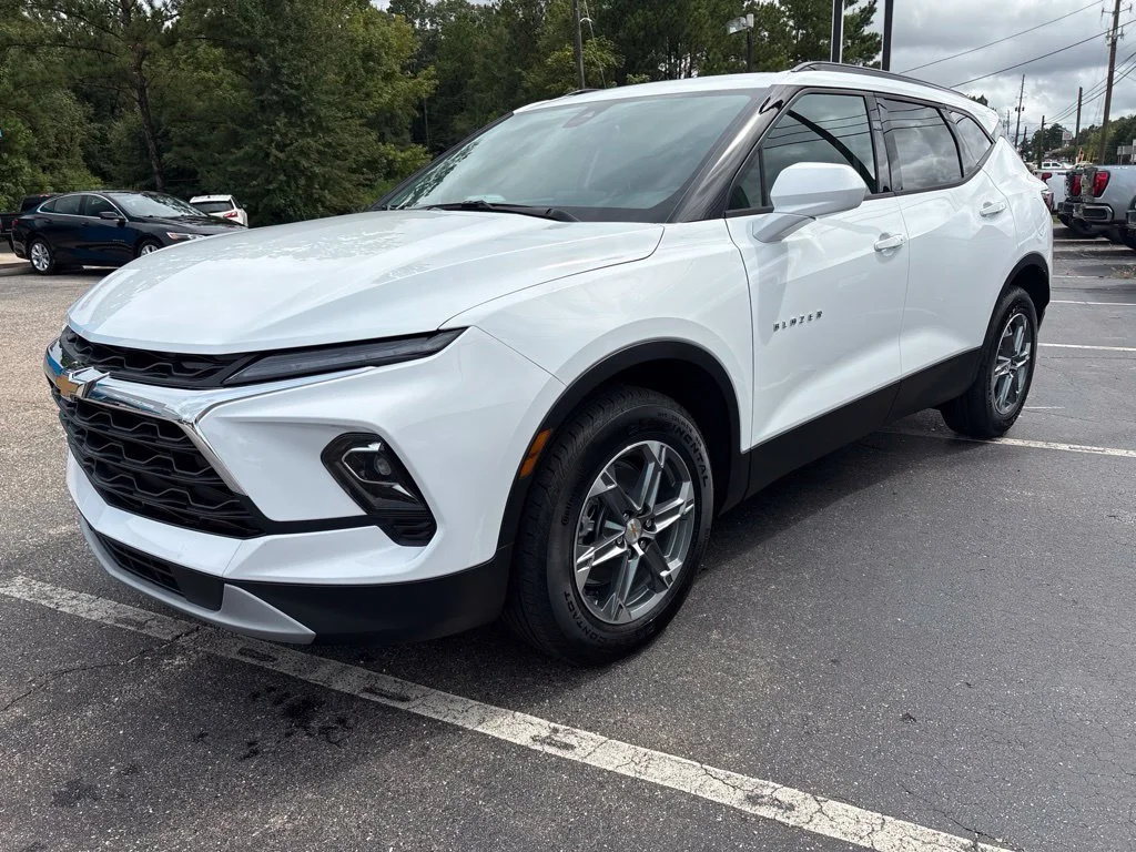 New 2026 Summit White Chevrolet 2LT image 1