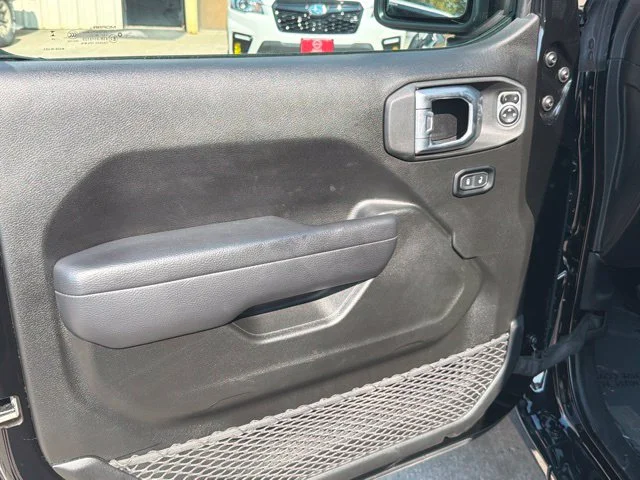 Used 2024 Black Jeep Sport S image 17