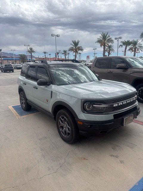 Used 2024 Green Ford Badlands image 2