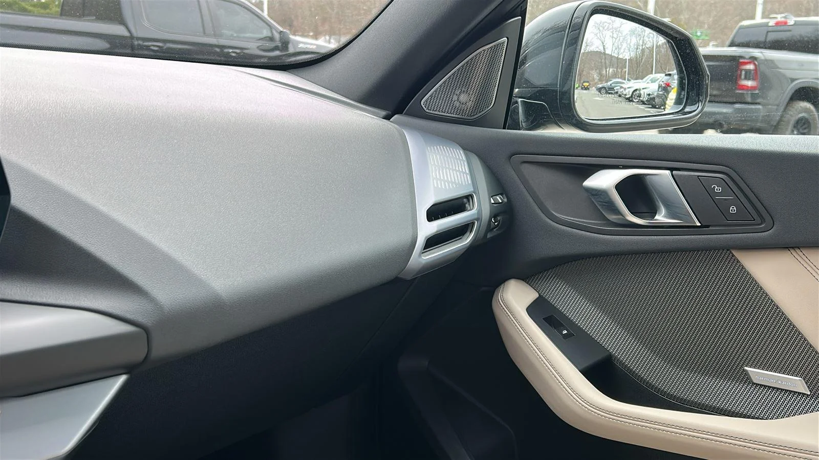 2025 BMW 2 Series 228 - Photo 18