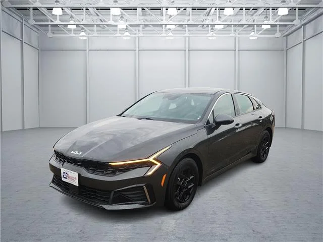 Used 2026 Gray KIA LXS Front-Wheel Drive image 1