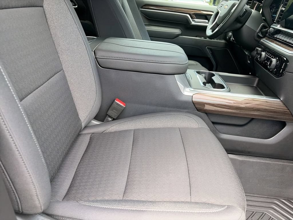 New 2026 Cypress Gray Chevrolet LT image 8