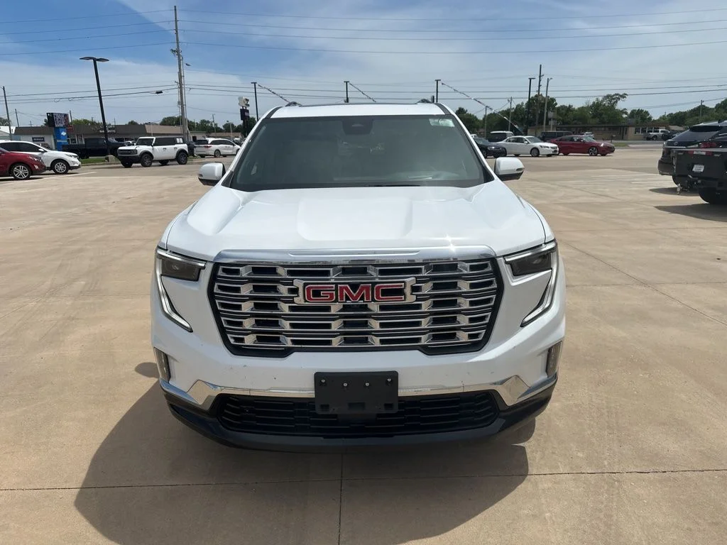 Used 2025 White GMC Denali image 30