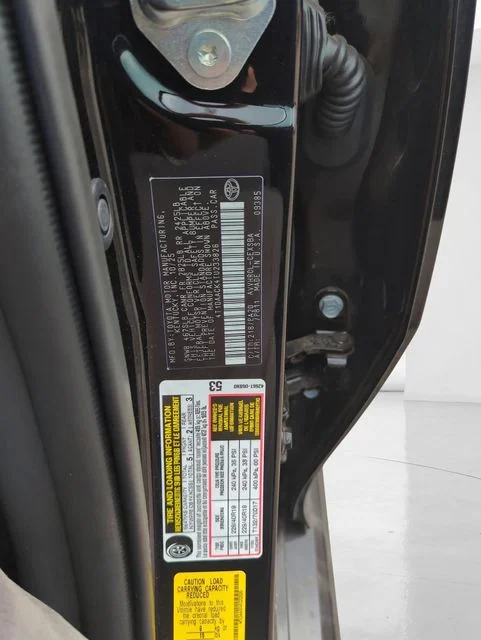 Used 2026  Toyota SE Nightshade image 32