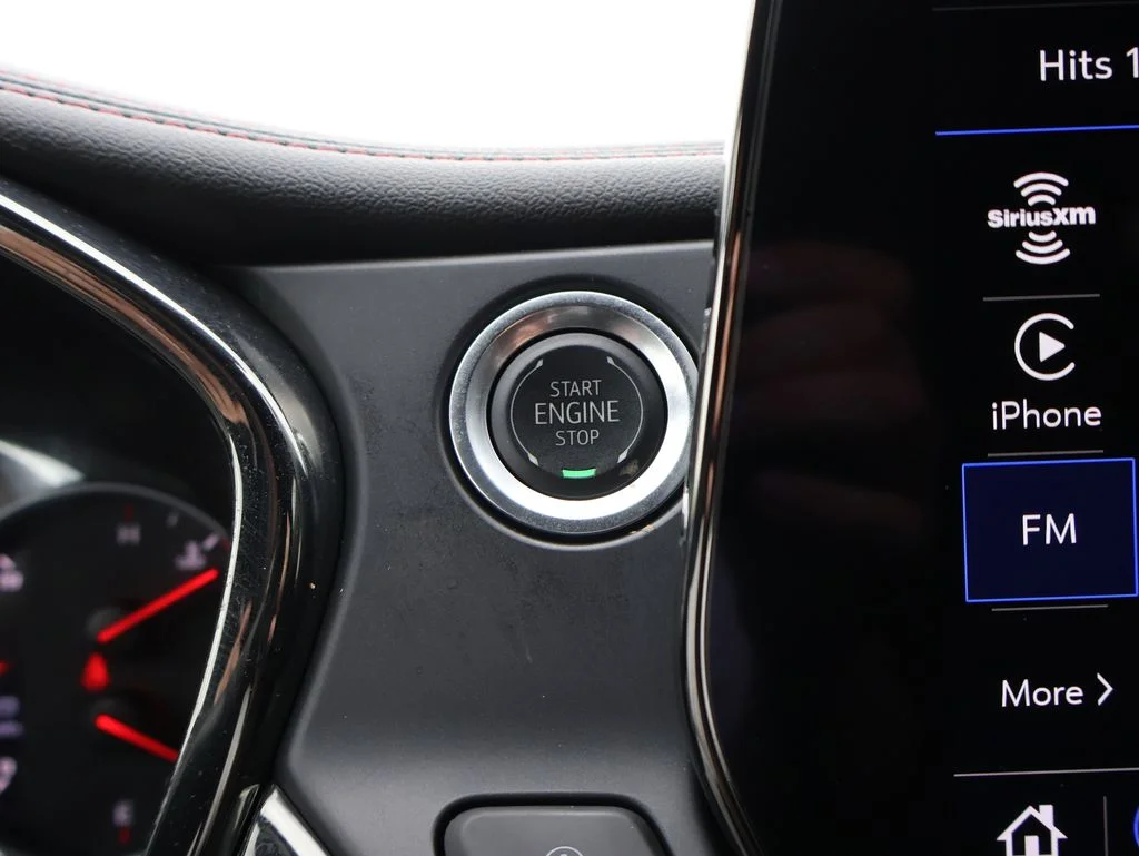 Used 2025 Black Chevrolet RS image 32