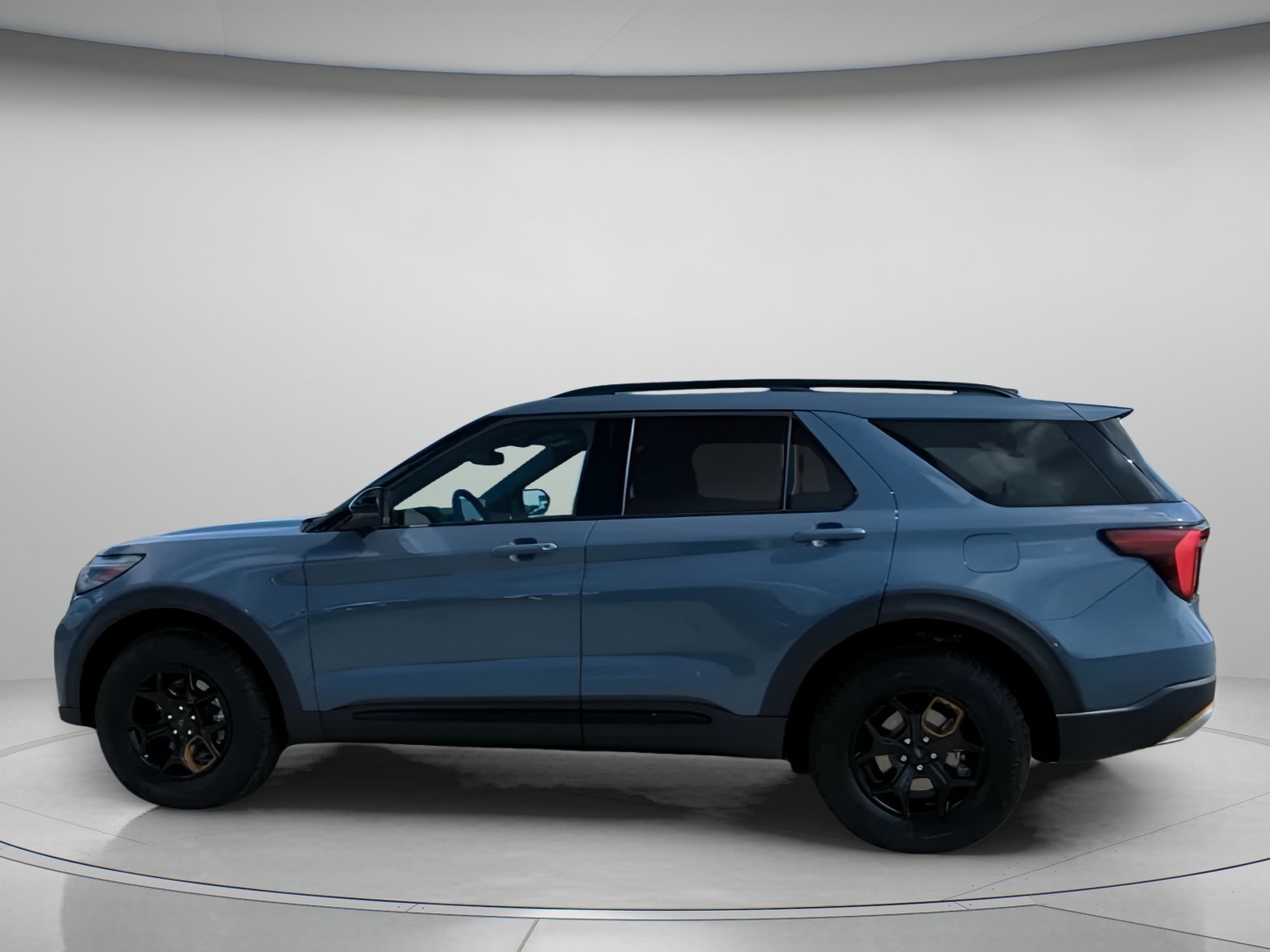 New 2026 Vapor Blue Metallic Ford Tremor® image 14