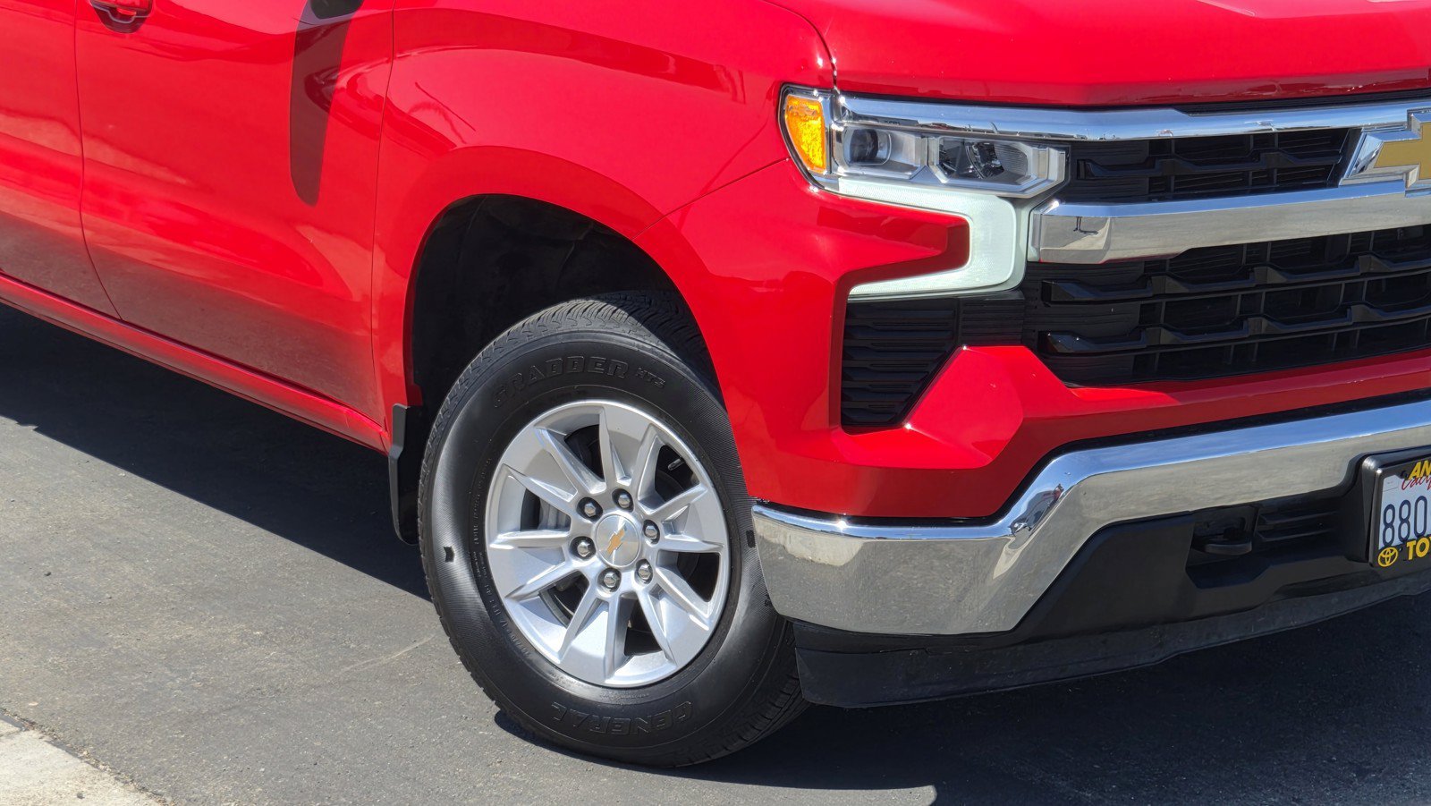Used 2025 Red Hot Chevrolet LT image 9
