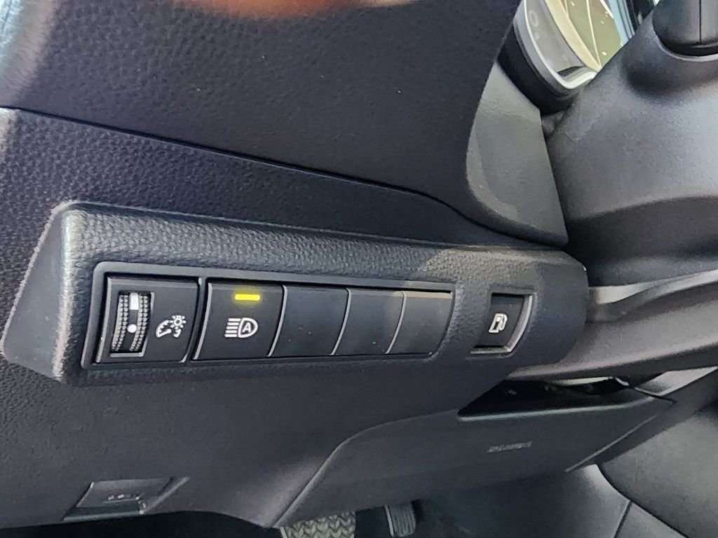 2024 Toyota Corolla SE - Photo 17